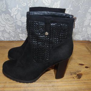 Juicy Couture Lupia Black Ankle Boots